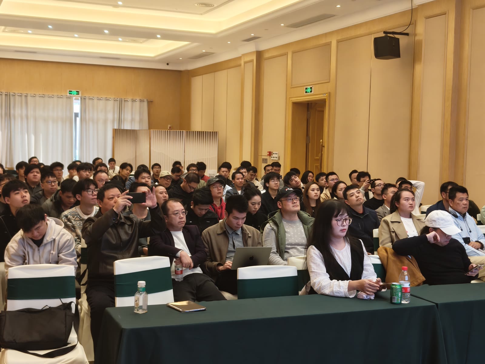 纪仁科技受邀分享 TRAE 实战，现场演示 AI 辅助独立开发